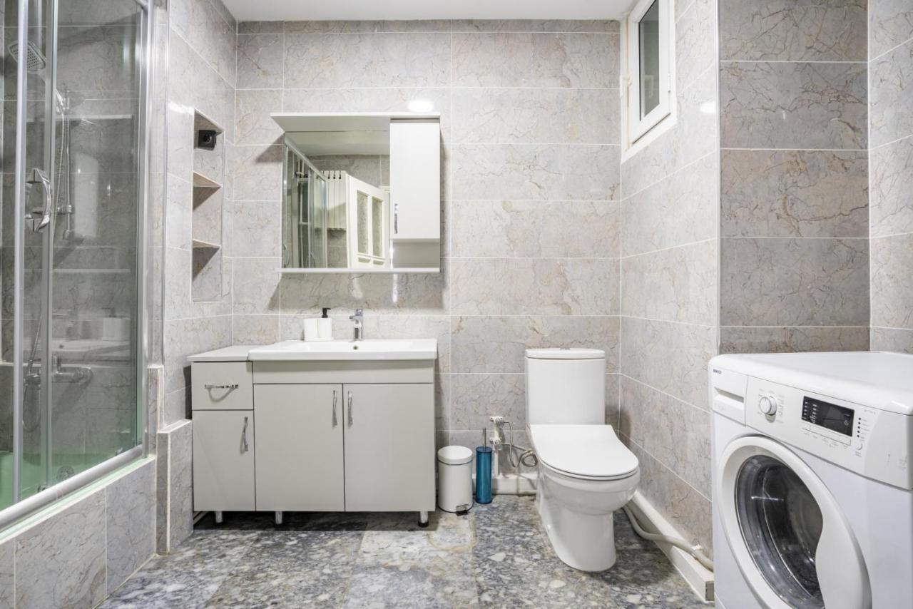 Spacious Flat Near Caddebostan Coast Apartment Истанбул Екстериор снимка